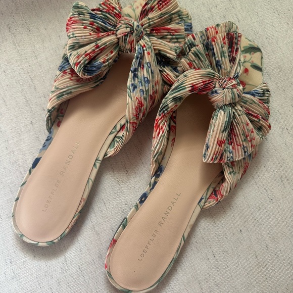 Loeffler Randall Pleated Knot Sandals - Picture 3 of 3